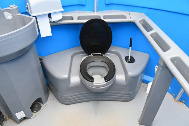 Best Porta potty rental near me  in Hanover, OH